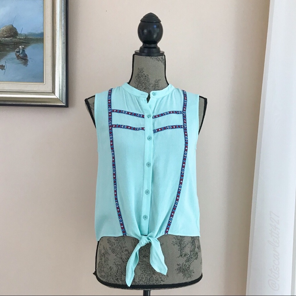 Collective Concepts Stitch Fix Mufasa Top